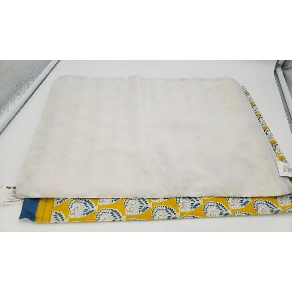 2 Pier 1 Imports Cotton Blend Place Mats 18.75
